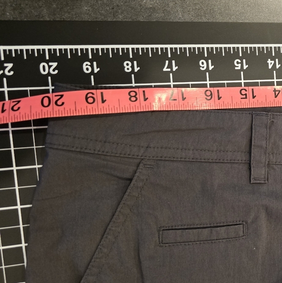 Men's Black and Gray Pants - Picture 16 of 16